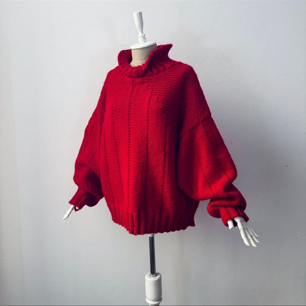 Vintage 100% Soft Wool Chunky Knit Sweater- XL
